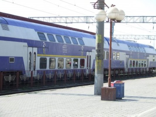 CFR modifică temporar circulaţia unor trenuri, în perioada 10 octombrie - 8 noiembrie